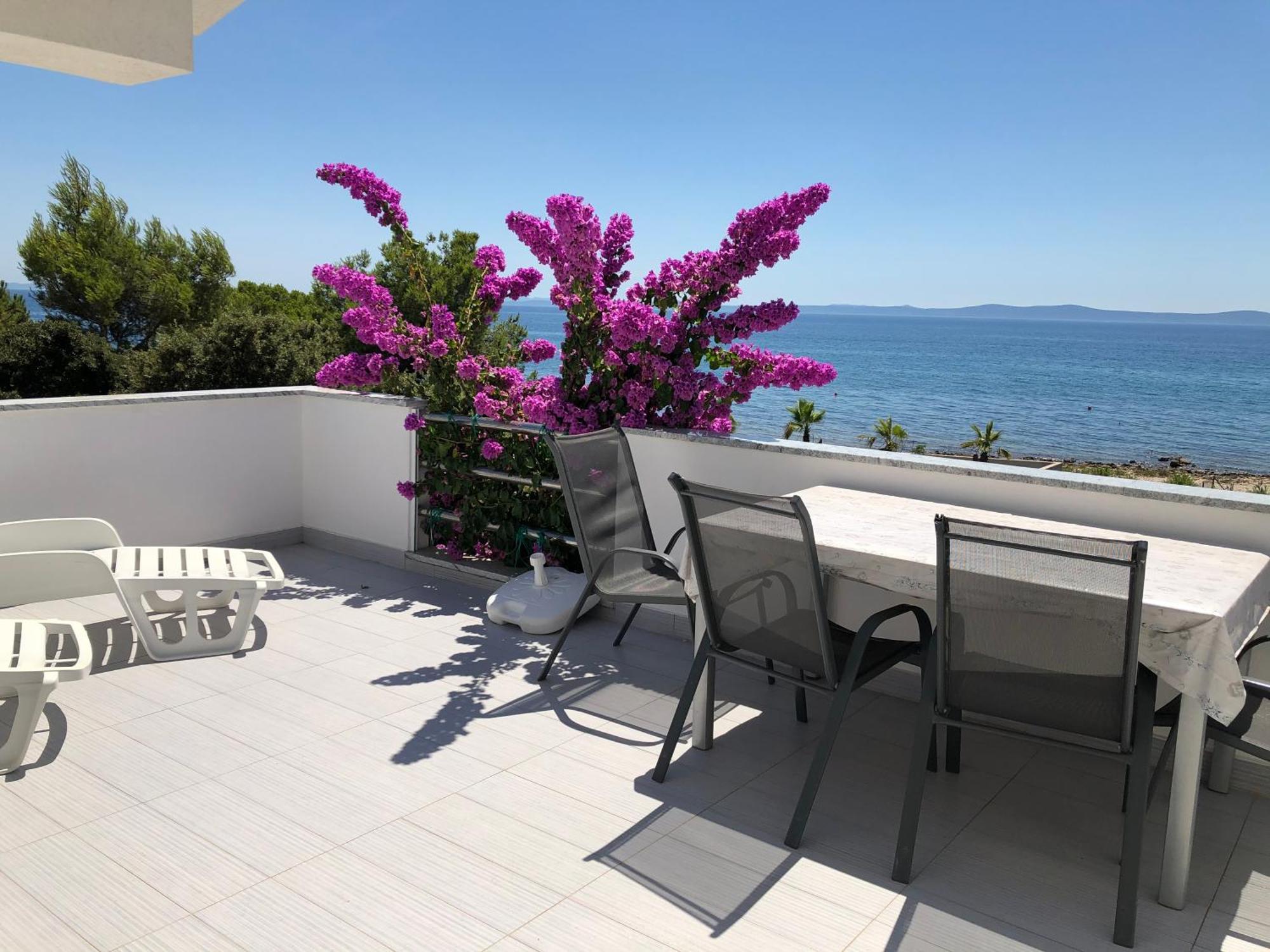 ויר Mirakul Apartments מראה חיצוני תמונה
