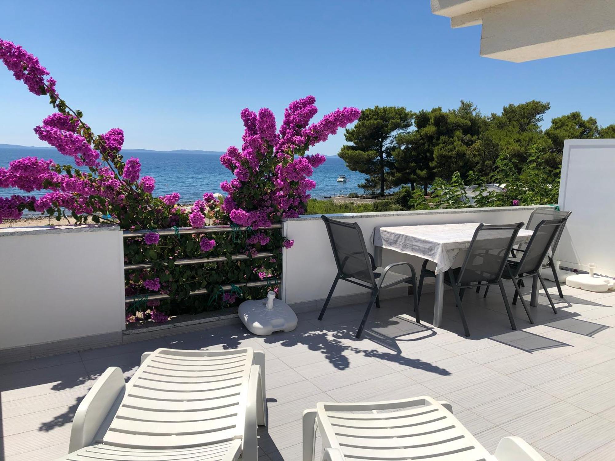ויר Mirakul Apartments מראה חיצוני תמונה