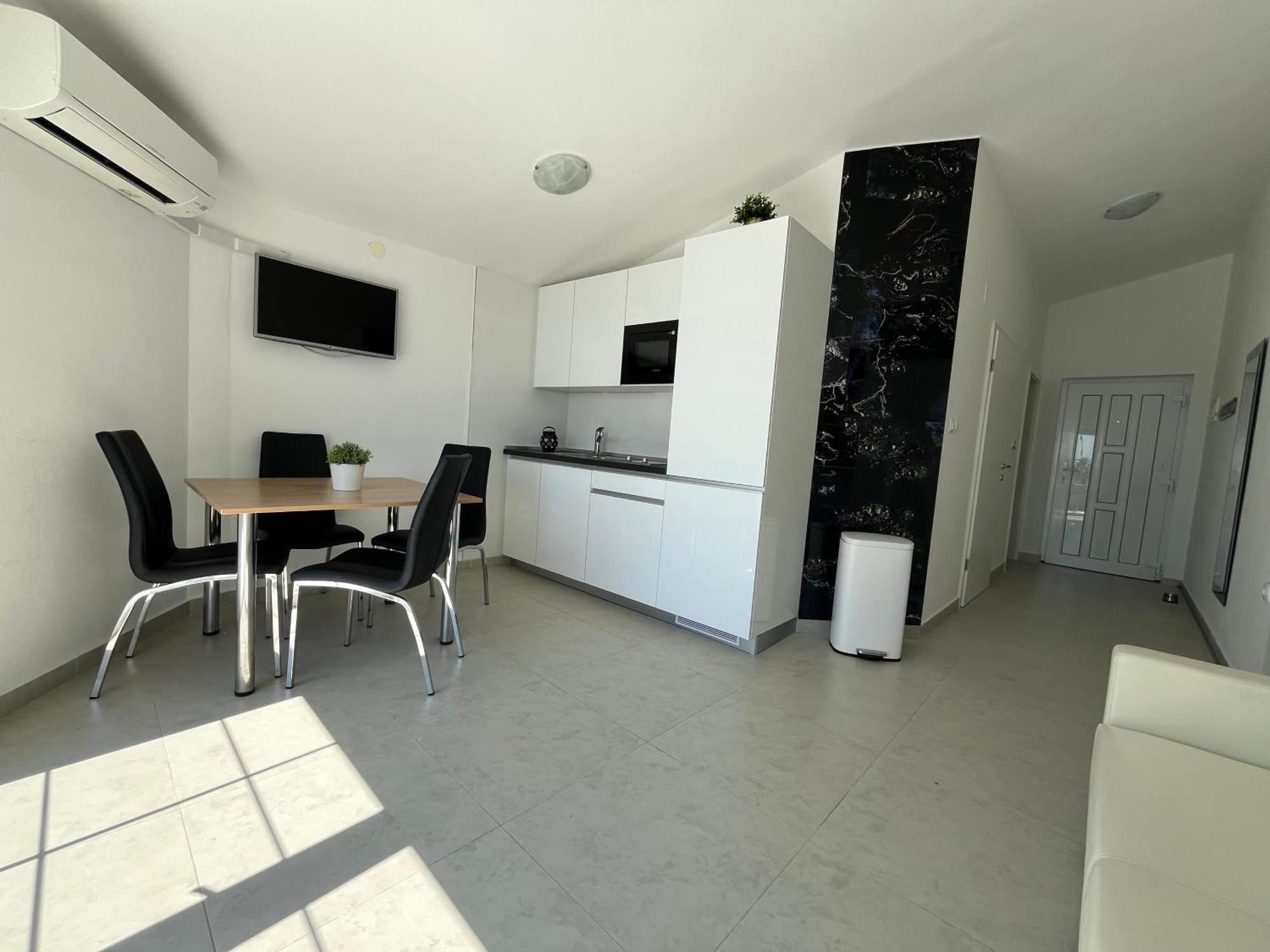 ויר Mirakul Apartments מראה חיצוני תמונה