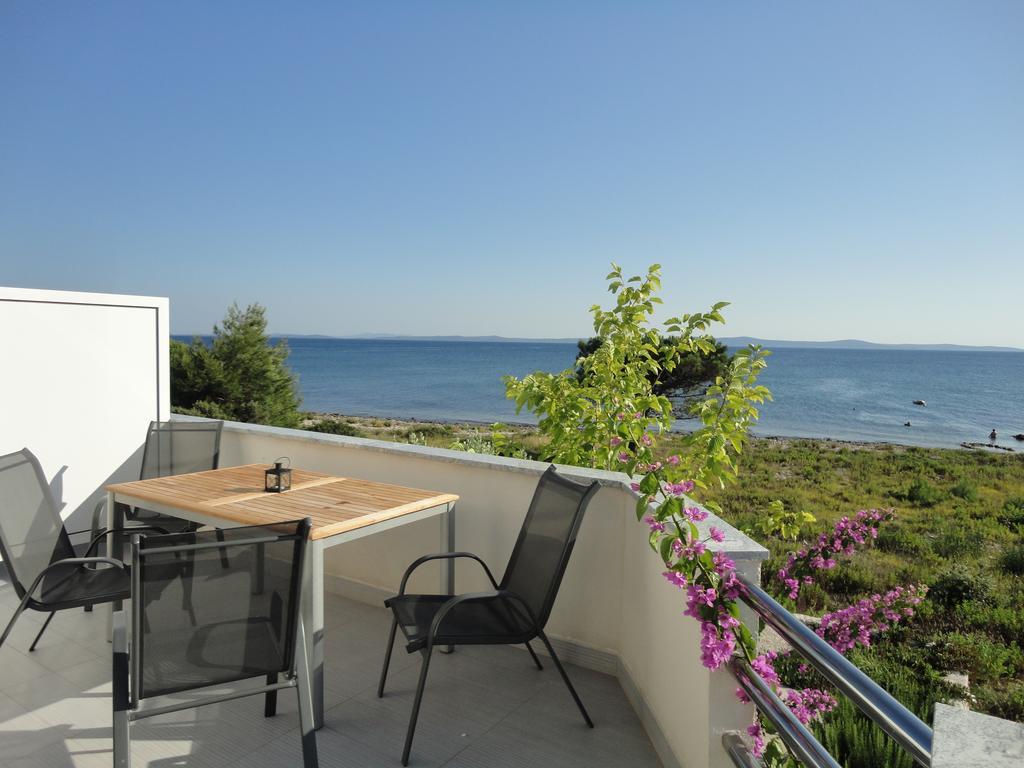 ויר Mirakul Apartments מראה חיצוני תמונה