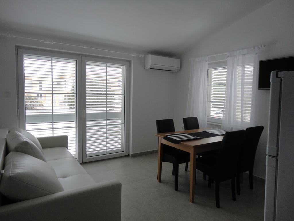 ויר Mirakul Apartments מראה חיצוני תמונה