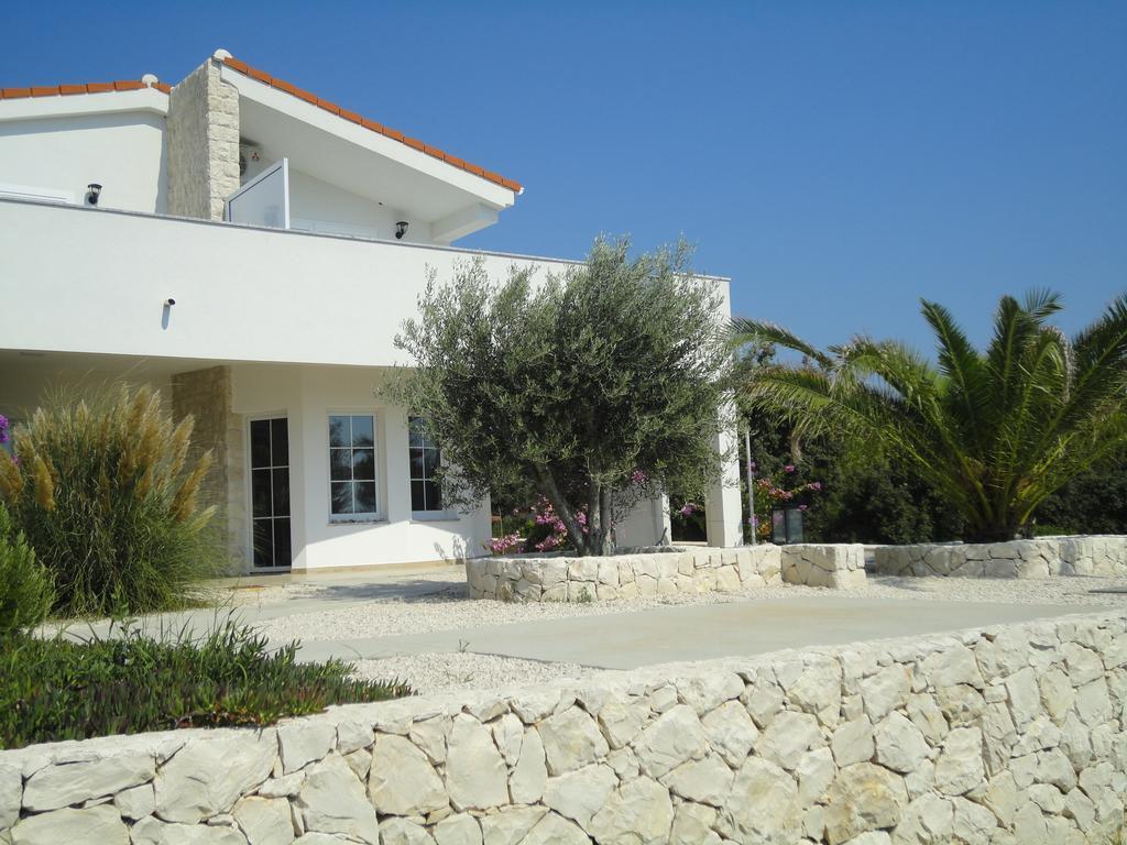 ויר Mirakul Apartments מראה חיצוני תמונה